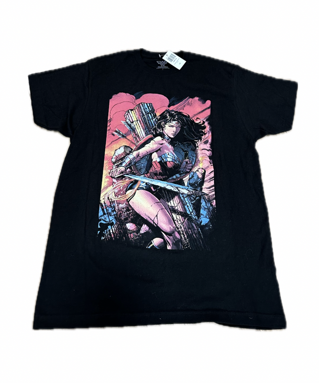 New With Tags Wonder Woman Shirt Size L