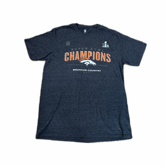 Pre-Owned Broncos Super Bowl Champion Shirt Size L
