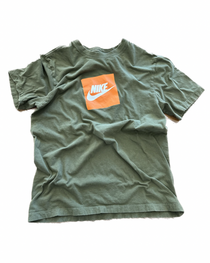 Pre-Owned The Nike Tee Size L