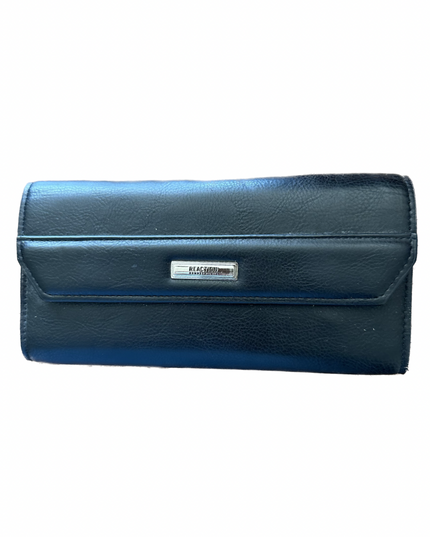 Pre-Owned Kenneth Cole Reaction