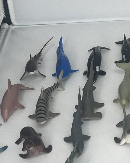 Lot of 60 Unbranded 1” Animal Figurines