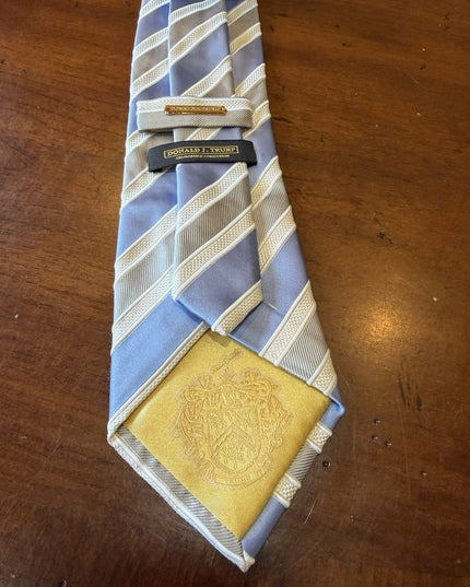 DONALD TRUMP Signature Collection Silk Necktie STRIPED Blue And Silver.