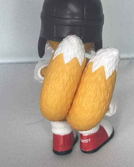 Jakks 2020-2022 Sega Sonic The Hedgehog  Tails Pilot 3 inch posable
