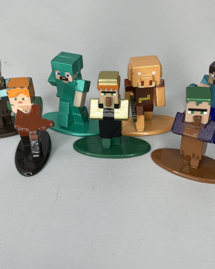 LOT OF 16 MINECRAFT JADA TOYS NANO METALFIGS DIE CAST FIGURES