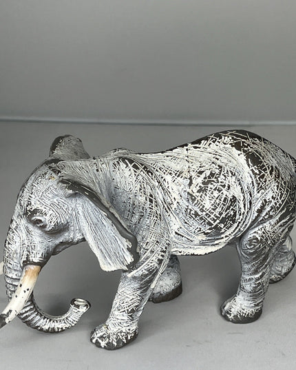 Mojo 2010 Elephant Figure