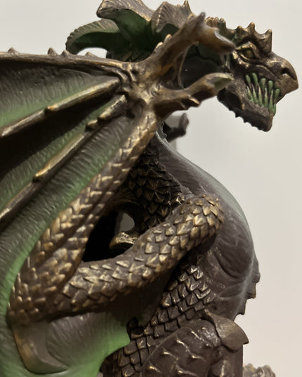Safari LTD 2018 Thorn Dragon Fantasy Figure Gold Brown Green Wings 5 Inches