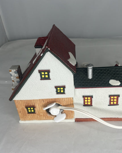 1998 LEMAX Village "THE CRANBERRY BOG" - Christmas Village Store
