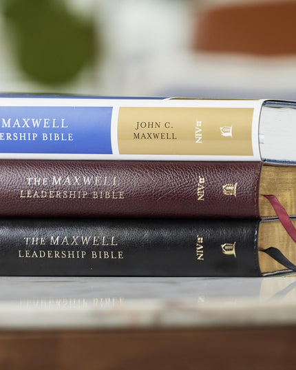 NIV, Maxwell Leadership Bible, 3rd Edition, Hardcover, Comfort Print: Holy Bibl