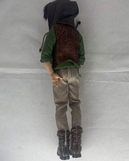Bratz Green and Brown Winter Doll