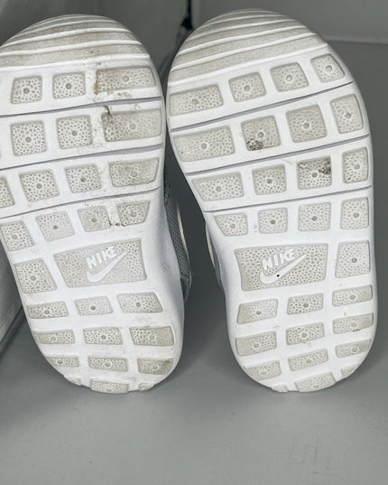 Nike Boys 6c Gray