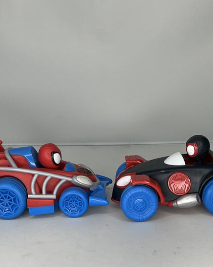 Jazwares Marvel Set Of 2 Spider-Man And Miles Morales Pull And Release Cars 2020