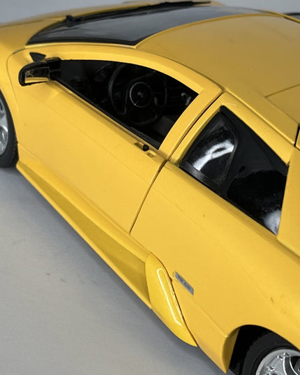 Burago Lamborghini Murciélago Car - Yellow - Scale 1/18 - Made In Italy