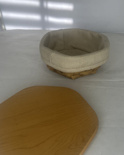 longaberger basket handwoven - Dresden, Ohio - 2003