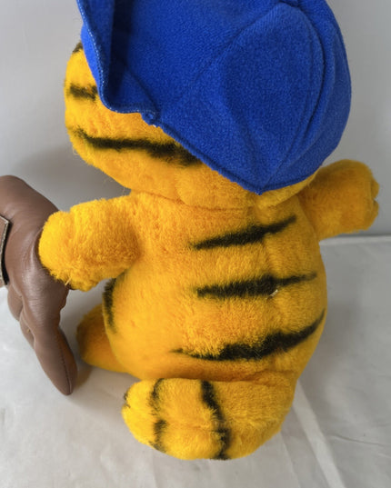 Fun Farm Dakin 1981 Vintage Baseball Hero GARFIELD CAT 8" Plush Stuffed Animal