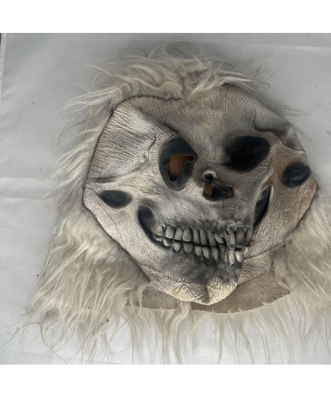 creepy halloween mask