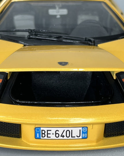 Burago Lamborghini Murciélago Car - Yellow - Scale 1/18 - Made In Italy