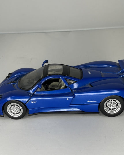 Motor Max 1/24 Scale Loose Die-Cast Pagani Zonda C12 Blue Car