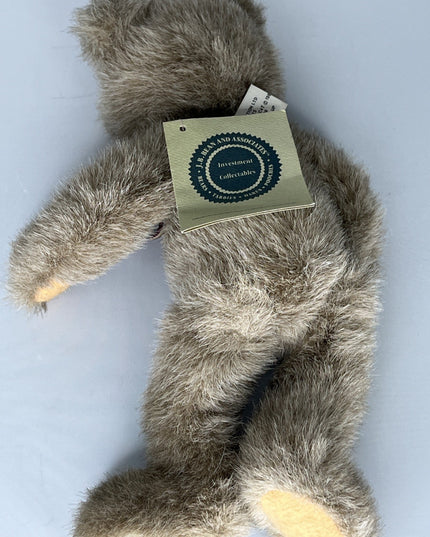 Vintage Boyd Collection Bear 10” NWT