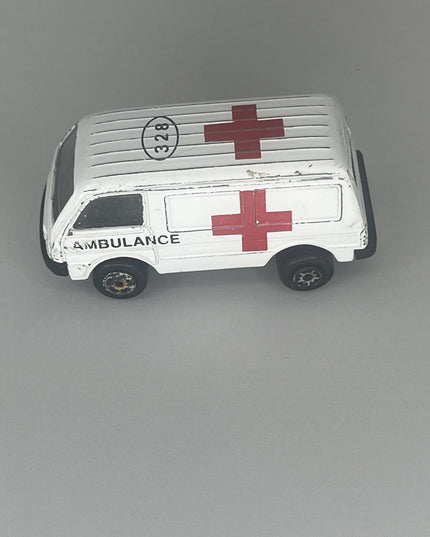 Vintage Maisto #328 Ford Econovan Red Cross Ambulance White Die Cast