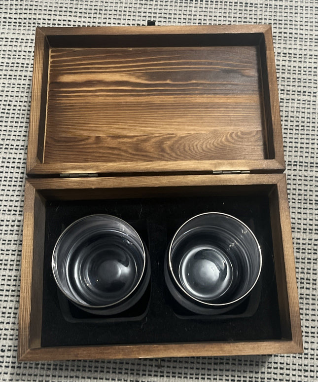 2 Harley Davidson Whiskey Glasses Engraved - Inside A Wood Case
