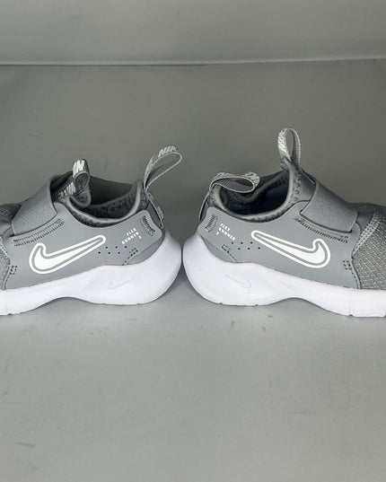 Nike Boys 6c Gray