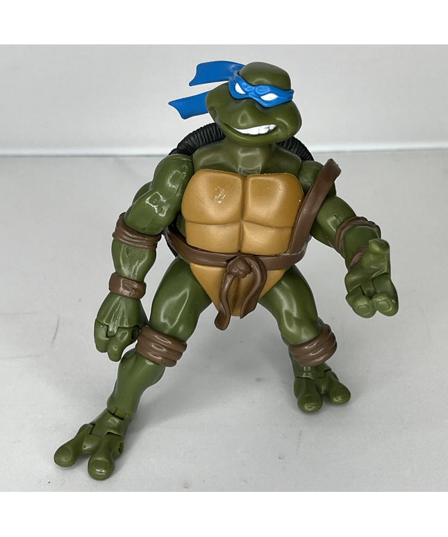 2003 Playmates Teenage Mutant Ninja Turtles Leonardo Action Figure 4.5"