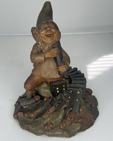TOM CLARK CAIRN STUDIOS MOLDED RESIN GNOME FIGURE #94 FATS DOMINOES 1985