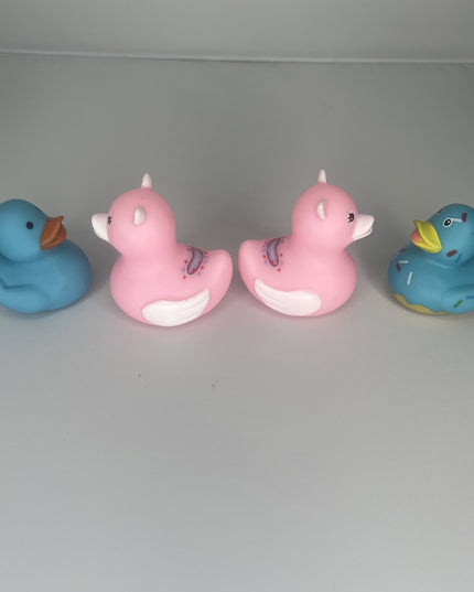 Lot Of 4 Rubber Ducks Assorted - Jeep Toys, Bath Toys