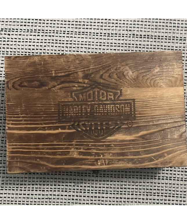 2 Harley Davidson Whiskey Glasses Engraved - Inside A Wood Case