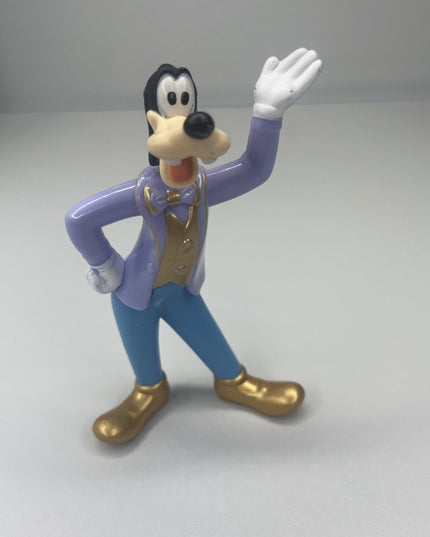 Mickey And Friends Eight Figures - Just Play