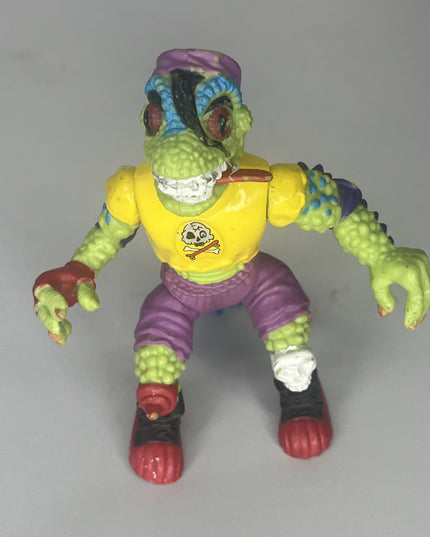 Vintage 1990 Playmates TMNT Mondo Gecko Action Figures