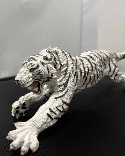 Safari Vanishing Siberian Tiger Figure Toy Diorama Model 1/10 Scale Retired 11"
