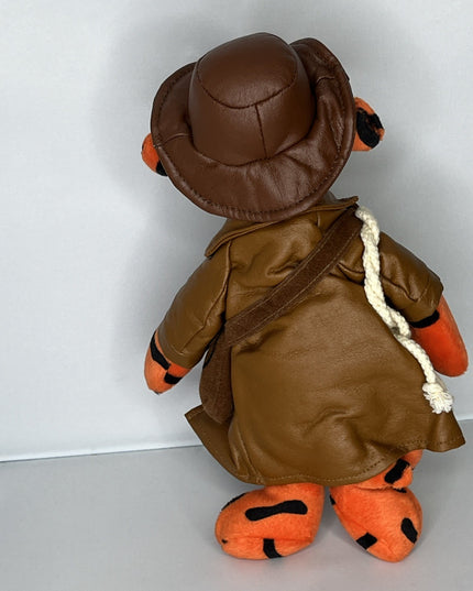 Adventurer Tigger Plush Toy Exclusive Walt Disney World 9”