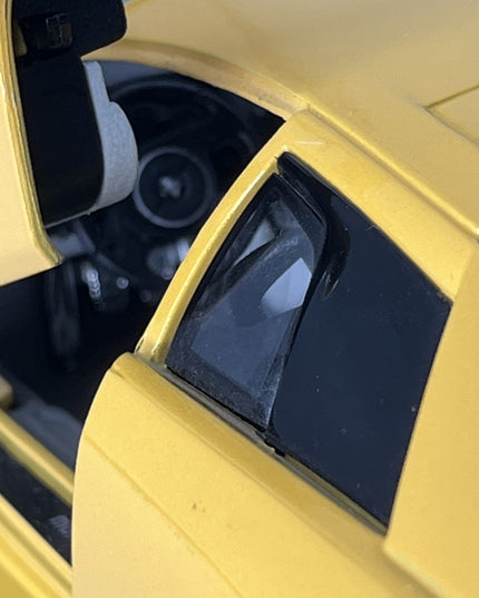 Burago Lamborghini Murciélago Car - Yellow - Scale 1/18 - Made In Italy