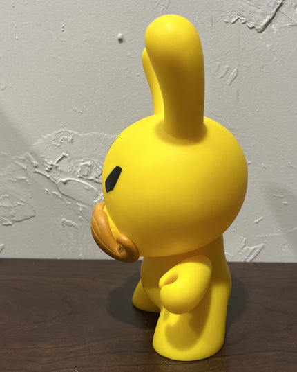 Dunny KIDROBOT  x SWATCH Frank Kozik Tennis Pro Vinyl Art Figure 8”
