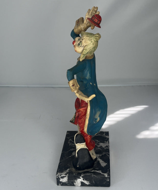 DEPOSE hat-tipping clown statue on marble base, #945