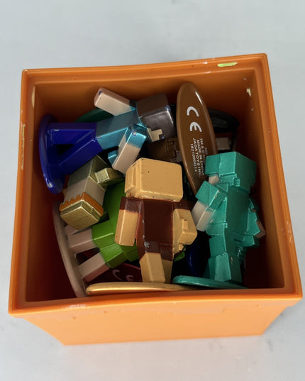 LOT OF 16 MINECRAFT JADA TOYS NANO METALFIGS DIE CAST FIGURES