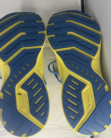 Size 9.5 - Brooks Launch 8 Run Happy W