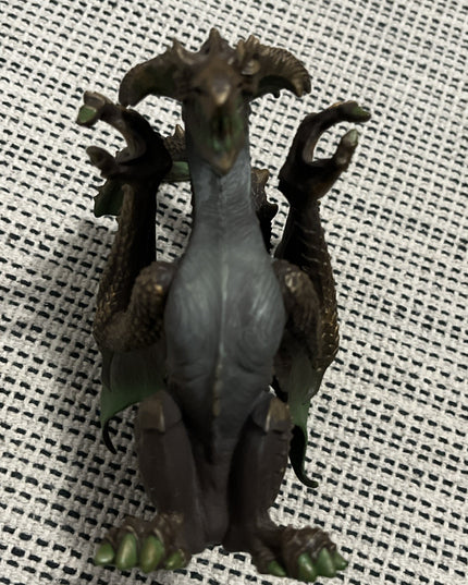 Safari LTD 2018 Thorn Dragon Fantasy Figure Gold Brown Green Wings 5 Inches