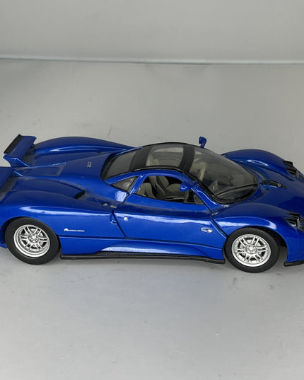 Motor Max 1/24 Scale Loose Die-Cast Pagani Zonda C12 Blue Car